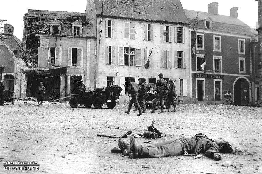 ww2-dead-german-soldier-Trévières-France-jul15-1944.jpg