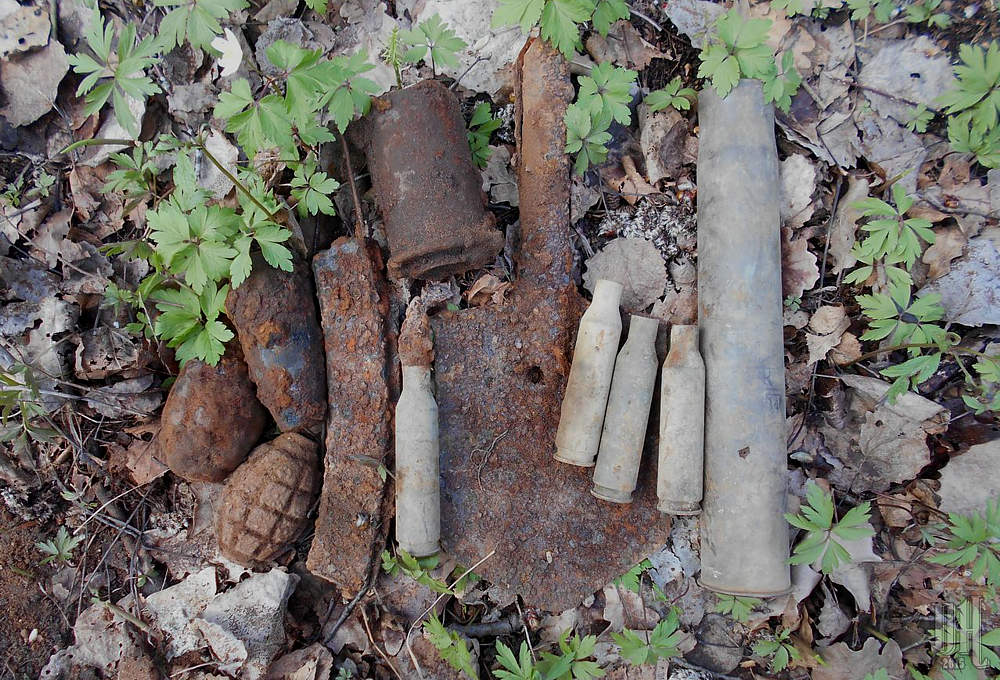 ww2-relics-misc-russian-and-german-digs-2-Russia.jpg