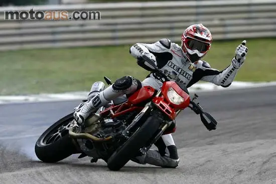 xaus-hypermotard.webp