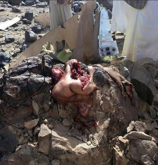 Yemen fighter plane down5.jpg