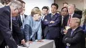 abe_merkel2017.webp