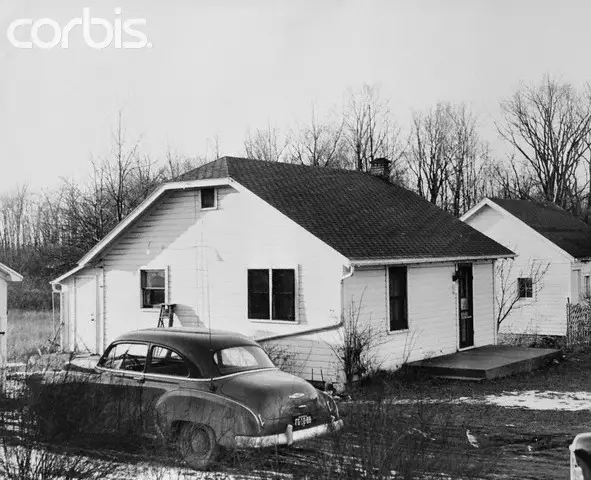delphine-downing-home.jpg