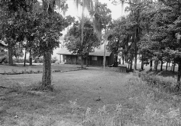 cabin.jpg