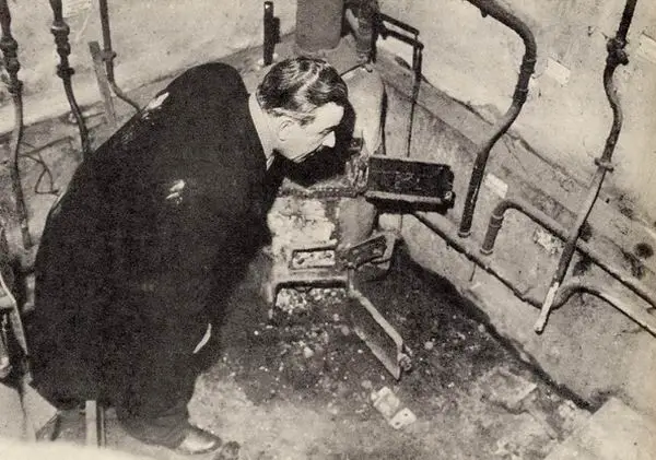 petiot_155.jpg