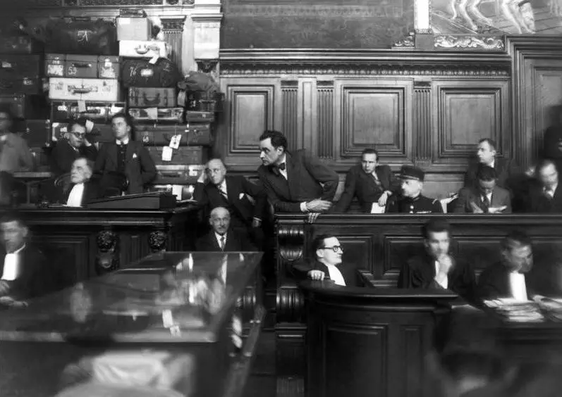 petiot_812.jpg