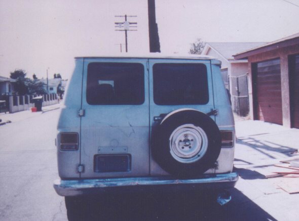 mackvan_002.jpg