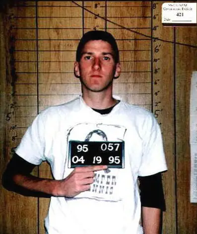 mcveigh102.jpg