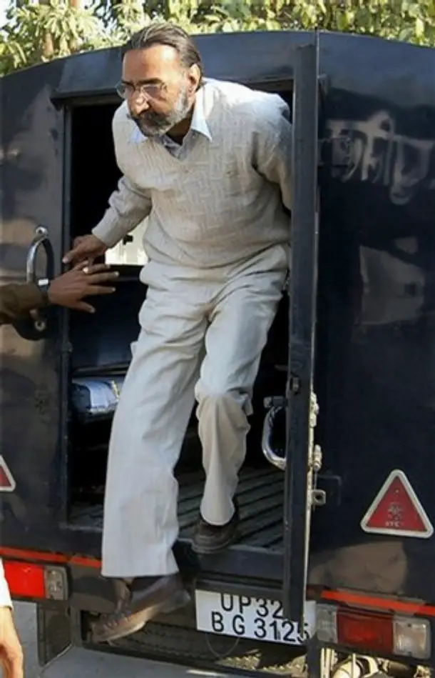 pandher032.jpg