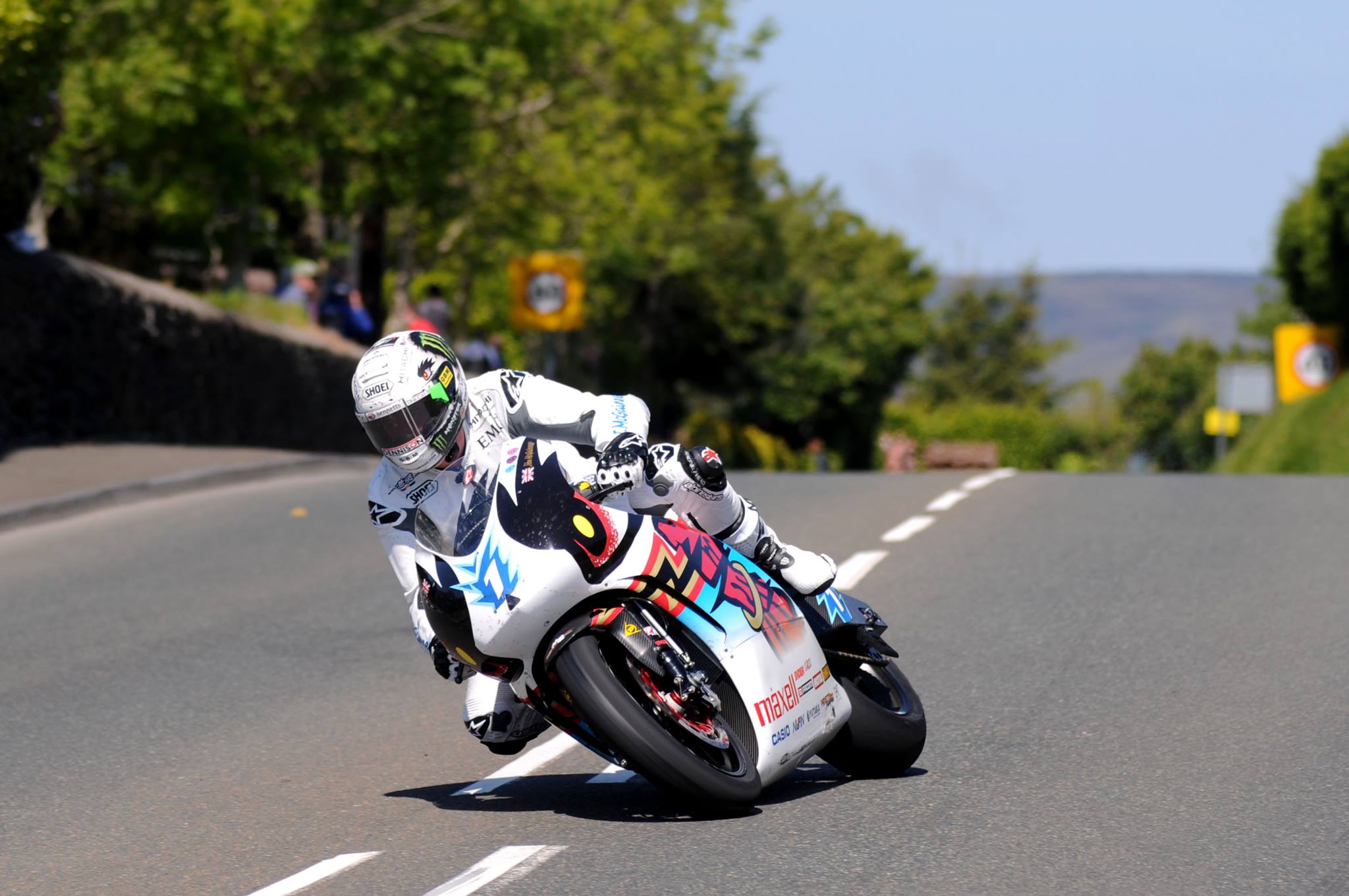 DqwPrUK.jpg