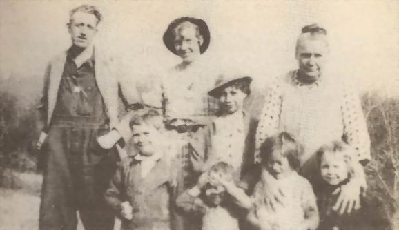 ray_and_family.jpg