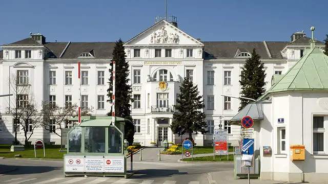 lainz-hospital.jpg