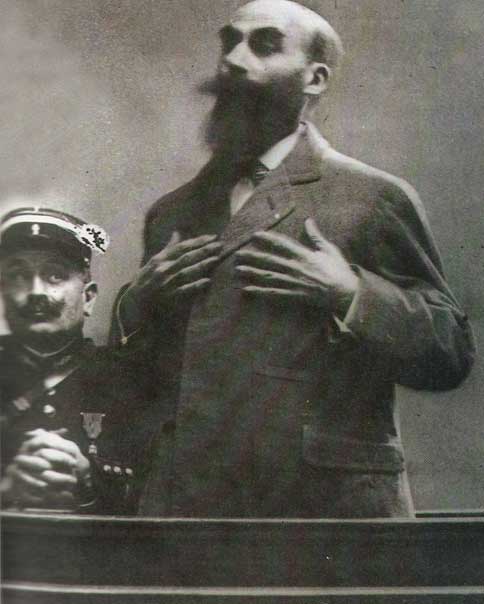 landru_012.jpg