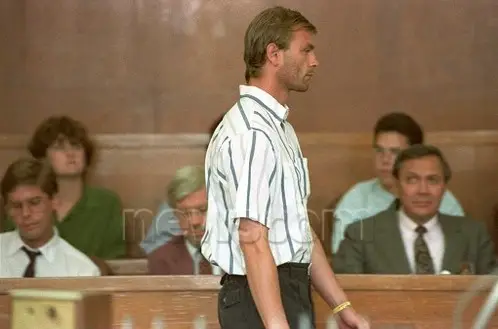 jeffrey-dahmer-404.jpg