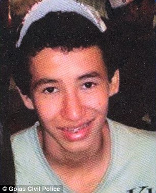 1413679445103_wps_15_Diego_Martins_Mendes_epa0.jpg