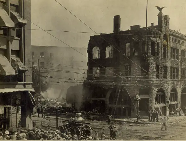bombing_011.jpg