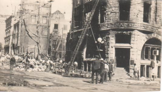 bombing_024.jpg