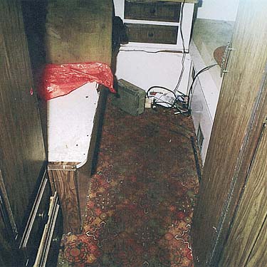 search_012.jpg