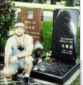 Evans-at-Bruce-Lee-grave.jpg